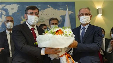 Efkan Ala görevini Cevdet Yılmaz'dan devraldı