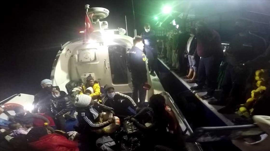 وزير تركي لـ"أثينا": انتهاكاتكم ضد اللاجئين تزداد يوميا