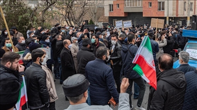 İran'ın Tebriz kentindeki Türkiye Başkonsolosluğu önünde gösteri düzenlendi