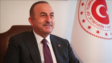 تشاووش أوغلو يهنئ وزيرة خارجية بنما بمنصبها الجديد