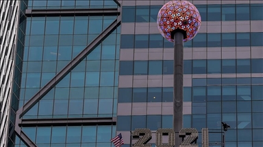 جشن مجازی سال نو در میدان تایمز نیویورک