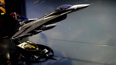 Konya'da üretilen maket 'çelik kanatlar' gerçeğini aratmıyor