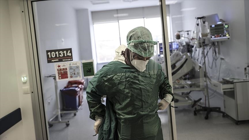 Turkey reports over 11,500 new coronavirus cases