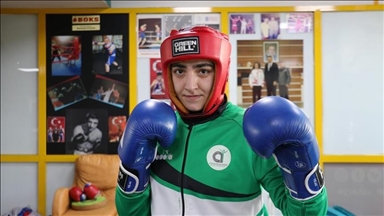 بوکسور ترک قهرمان اروپا: هدف اصلی‌ام قهرمانی جهان است