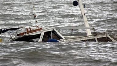 غرق شدن قایق ماهیگیری در اندونزی؛ 17 نفر مفقود شدند