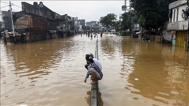 سیل در اندونزی جان 20 نفر را گرفت