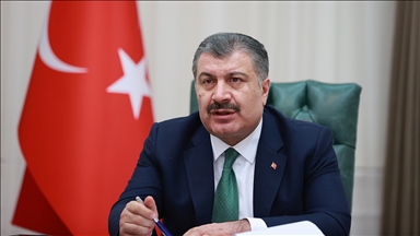 Sağlık Bakanı Koca: Aşı, maske ve mesafeden daha fazla korur, biraz daha sabır