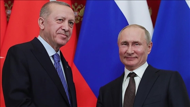 Cumhurbaşkanı Erdoğan ve Rusya Devlet Başkanı Putin Sputnik V aşısını görüştü