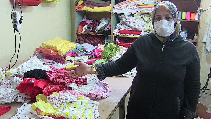 Mikro krediyle manav açtı, şimdi de tekstilci oldu