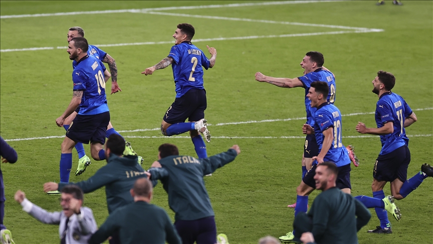 Италия стала первым финалистом ЕВРО-2020