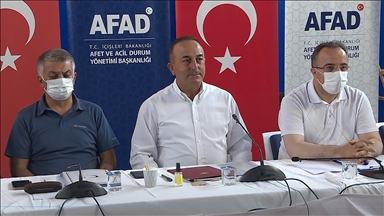Dışişleri Bakanı Çavuşoğlu, AFAD Koordinasyon Merkezi'ndeki toplantıya katıldı