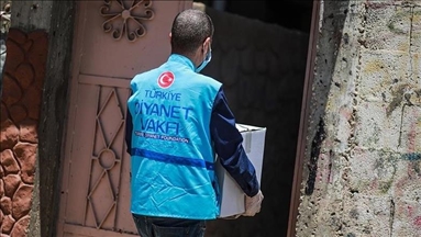 "الديانة التركي" يدعو إلى إطلاق حملة لمساعدة غزة