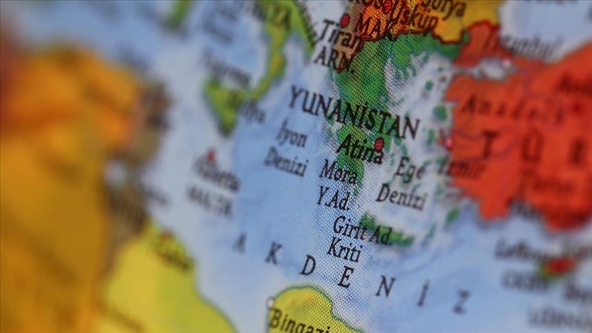 جاری شدن سیل در جزیره اَغری‌بوز یونان