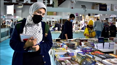 بعد انقطاع عامين.. إسطنبول تستقبل بحماس معرض الكتاب العربي