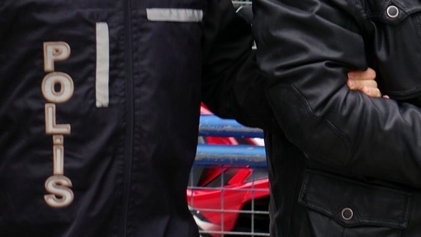 إزمير التركية.. توقيف شخصين في عملية ضد "بي كا كا"