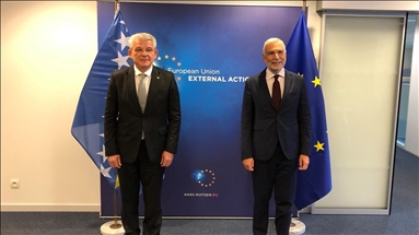 Džaferović u Briselu sa Sanninom: Vlasti entiteta RS prelaze sve crvene linije