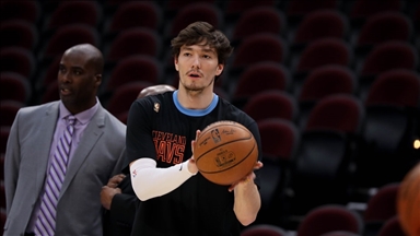 NBA'de Cedi Osman ve Ömer Faruk Yurtseven'in takımları günü mağlubiyetle bitirdi