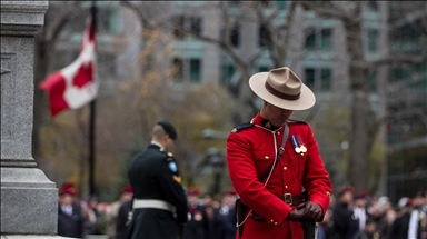Canada salutes its war dead, veterans at annual Remembrance Day ceremonies