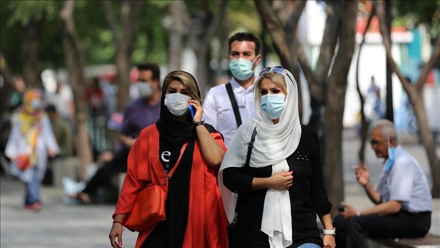 Суточная смертность от COVID-19 в Иране идет на спад