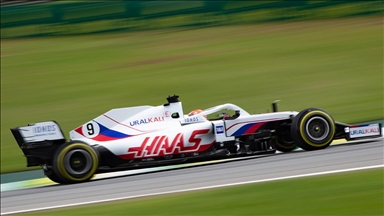 Kovid-19 testi pozitif çıkan Mazepin Abu Dabi'de yarışamayacak