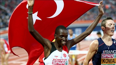 Турецкий легкоатлет Арас Кая выиграл «серебро» чемпионата Европы по кроссу