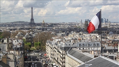 France : 874 voitures incendiées et 441 interpellations dans la nuit du nouvel an