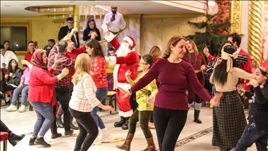 گردشگران ایرانی آغاز سال 2022 را در وان جشن گرفتند