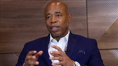 Eric Adams takes office as New York City mayor