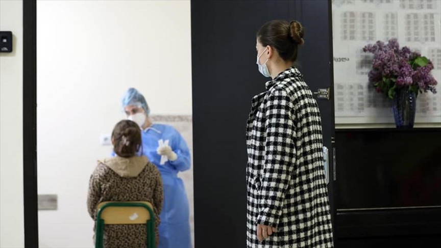 В Грузии обновлен антирекорд по числу заболевших COVID-19