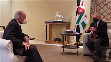 ملك الأردن يؤكد أهمية تحريك عملية السلام بين الفلسطينيين وإسرائيل