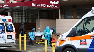 ABD'de Kovid-19'dan can kaybı 891 bine yaklaştı