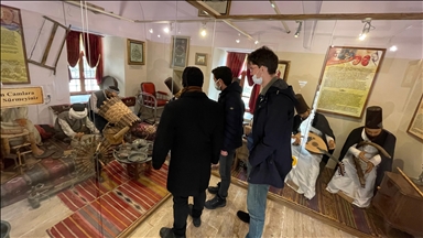 متحف "حفصة".. يكشف عن طرق العلاج في العهد العثماني 