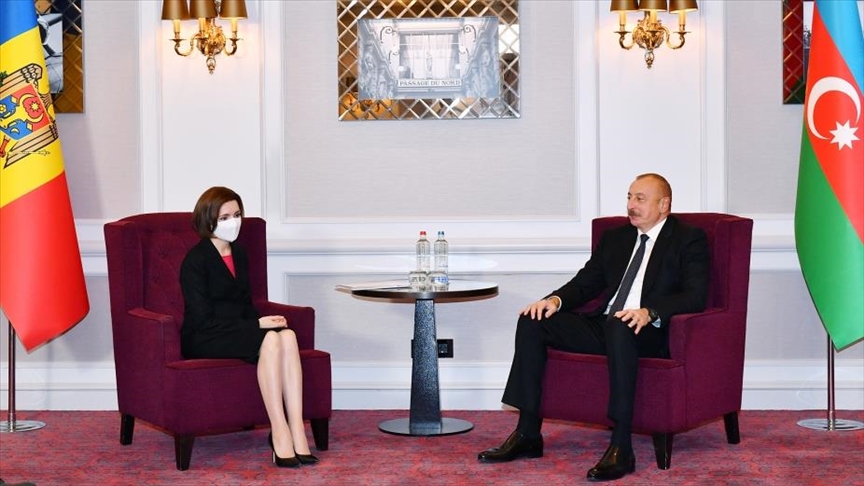 Кишинев и Баку обсудили ситуацию вокруг Украины