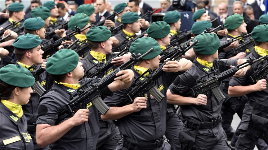 Italy must boost defense spending: Defense minister