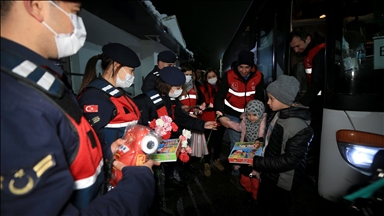 گروهی دیگر ترک‌های تاتار کریمه از اوکراین به ترکیه آمدند