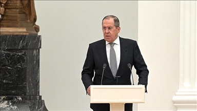 Lavrov: Çarmatimi i Ukrainës do të vazhdojë edhe nëse nënshkruajmë marrëveshjen e paqes 