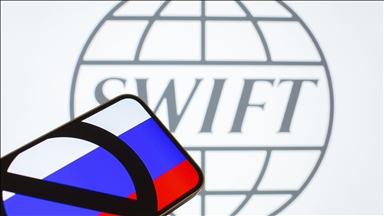 İngiltere: Hiçbir Rus bankasının SWIFT'e erişimi olmadığından emin olmalıyız