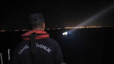 تركيا.. إنقاذ 57 مهاجرا غير نظامي قبالة سواحل إزمير