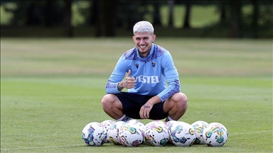 Trabzonsporlu futbolcu Berat Özdemir'den yeni sezon için iddialı açıklamalar