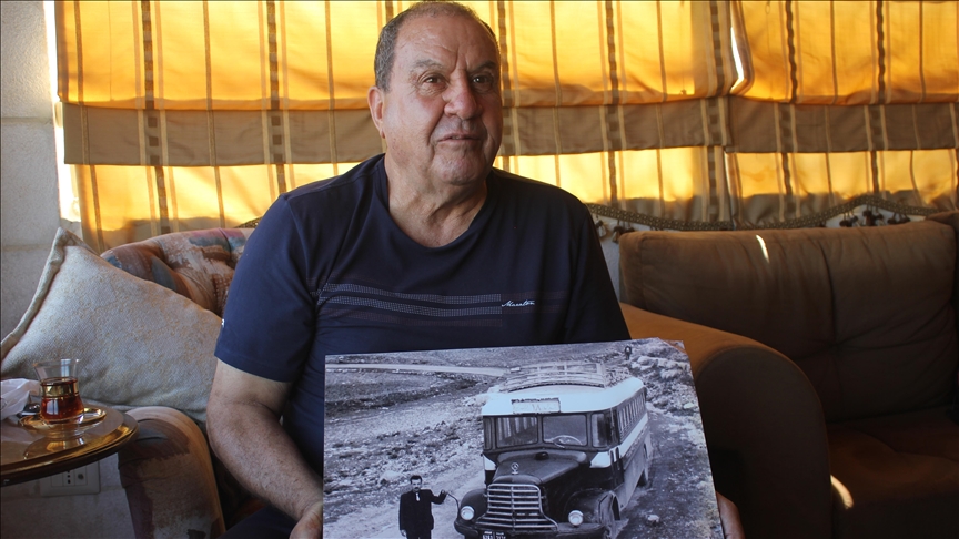  مقتنيات الجزازي التراثية.. جواز سفر عبر الماضي الأردني  (تقرير)