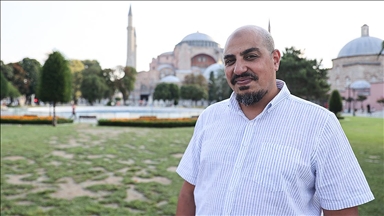 İslamofobi ile mücadelenin öncü ismi Muhammed'e göre, Fransa savunduğu özgürlüklerin çok gerisinde