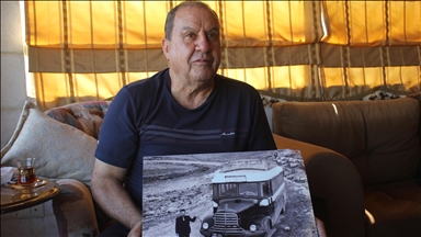  مقتنيات الجزازي التراثية.. جواز سفر عبر الماضي الأردني  (تقرير)