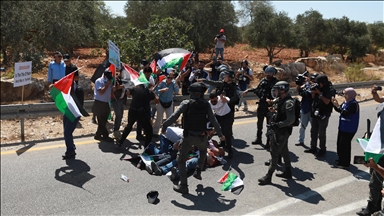 زخمی شدن 22 فلسطینی در یورش نظامیان اسرائیلی 