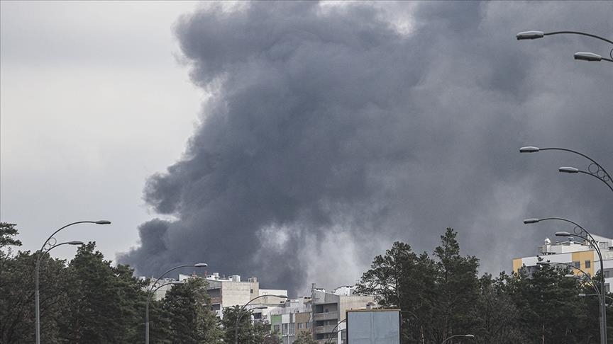 Мэр Киева сообщил о взрывах в столице