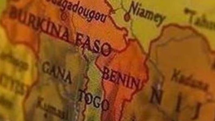 Bénin : un journaliste français arrêté par la police