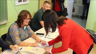 Bosna Hersek'in Sırp entitesindeki tartışmalı oylar yeniden sayılacak