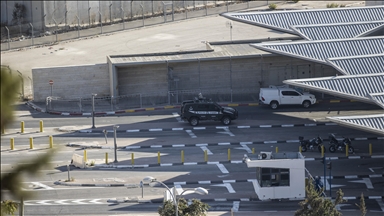 السلطات الإسرائيلية تحاصر عشرات آلاف الفلسطينيين في القدس الشرقية