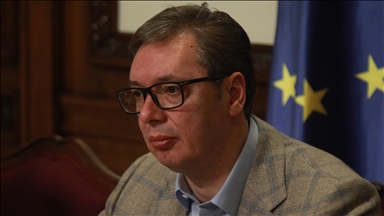 Serbian president urges Serbs in Kosovo to respect NATO, EU forces