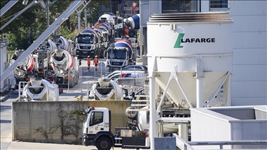 Environmentalists attack one of French cement giant Lafarge’s factories