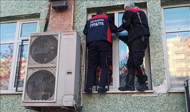 Li Sêrtê ekîbên îtfaiyeyê xwendekarê li dibistanê mehsûr ma xilas kirin